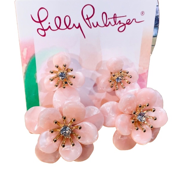 LILLY PULITZER EARRINGS NWT FLOWER BLUSH PINK - BLOOM 🩷GOLD/CRYSTAL POST - Picture 4 of 11